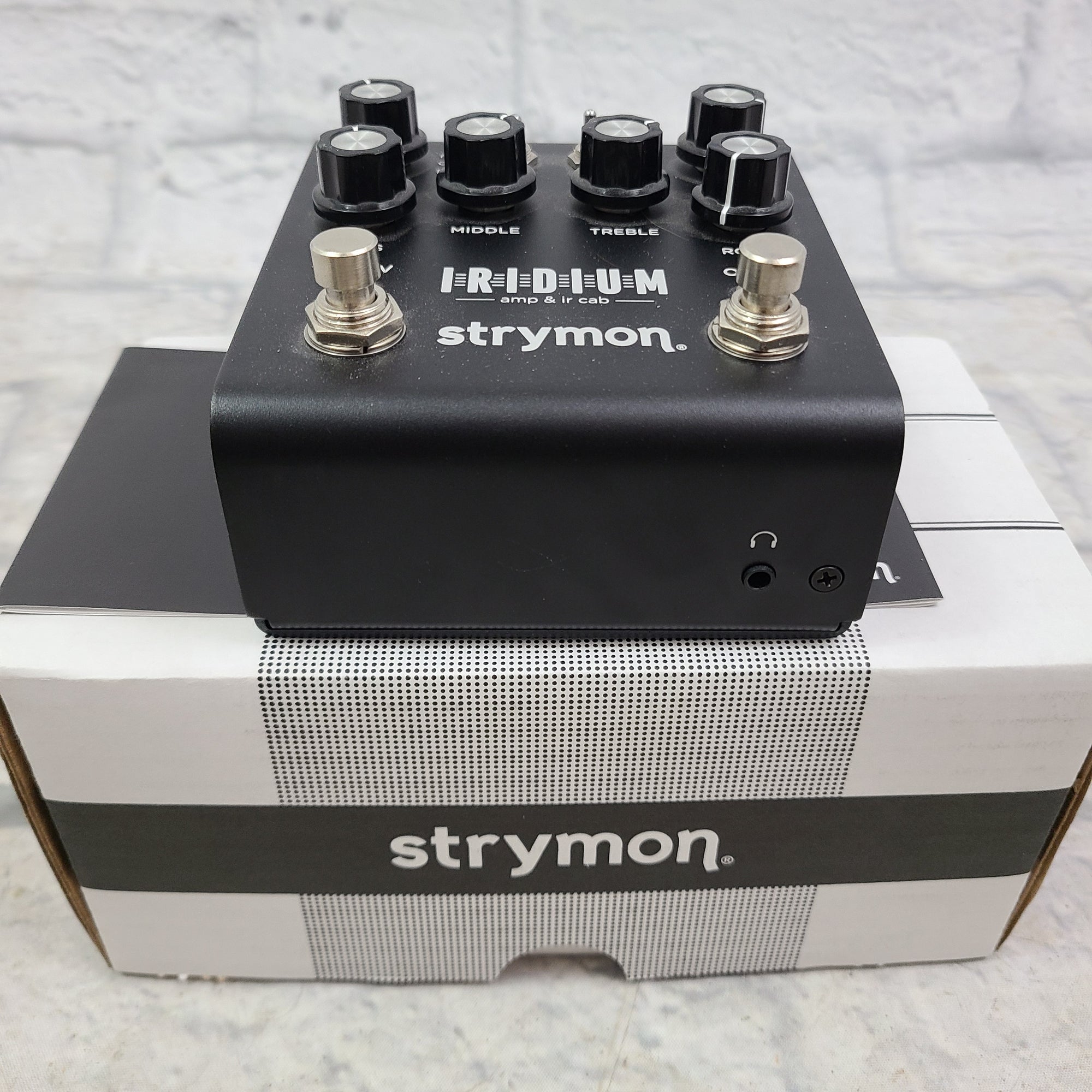 Strymon Iridium Amp and IR Cab Simulator Amp Modeling Pedal