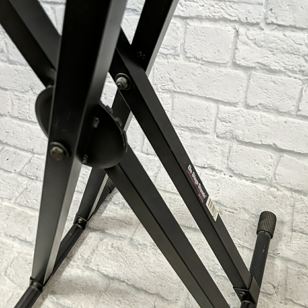 On-Stage KS8291 Heavy-Duty Deluxe X ERGO-LOK Keyboard Stand