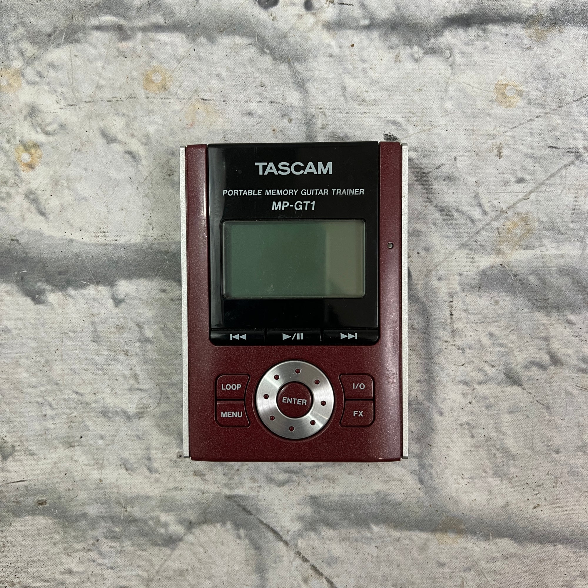 Tascam MP-GT1 Portable Memory Guitar Trainer