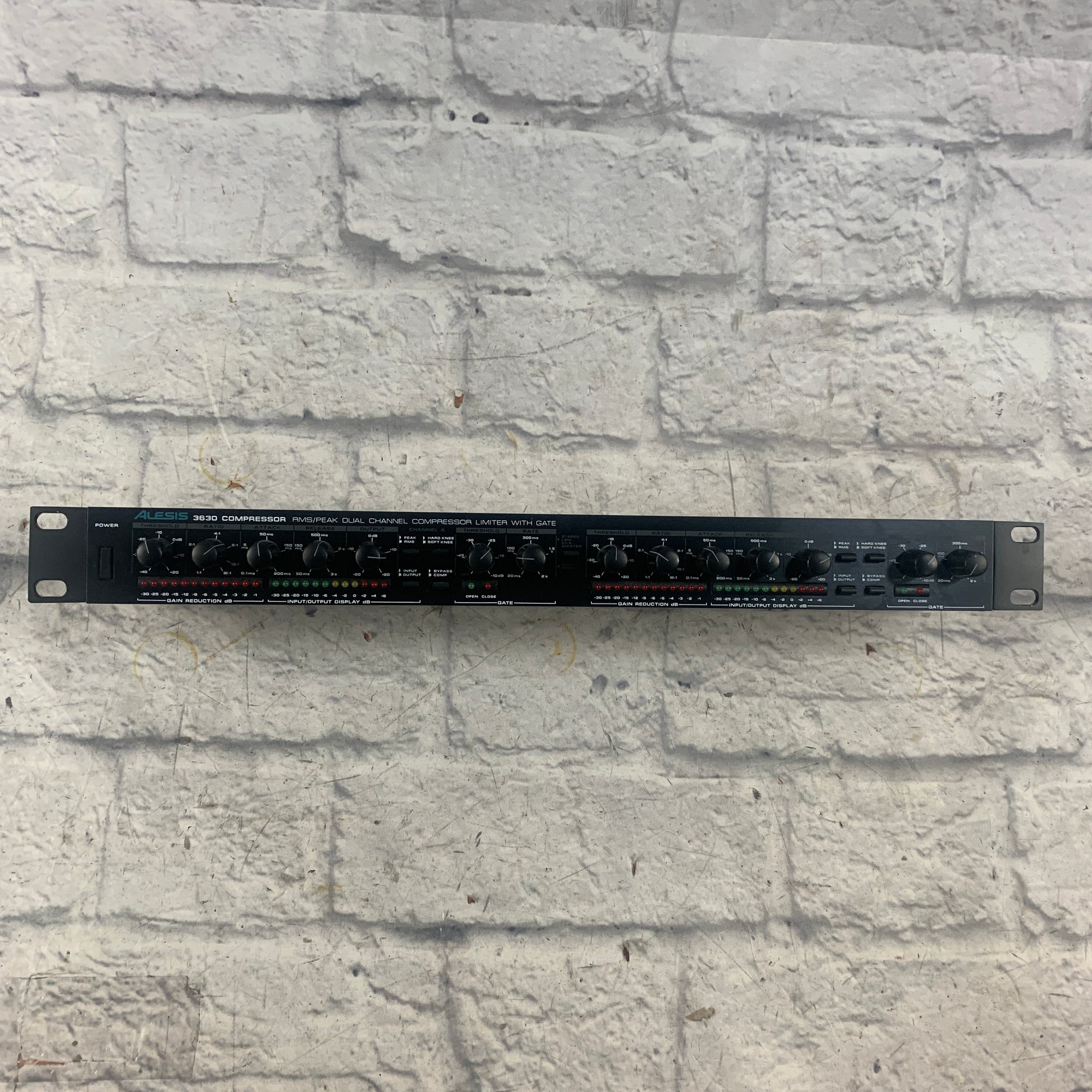 Alesis 3630 Rack Compressor