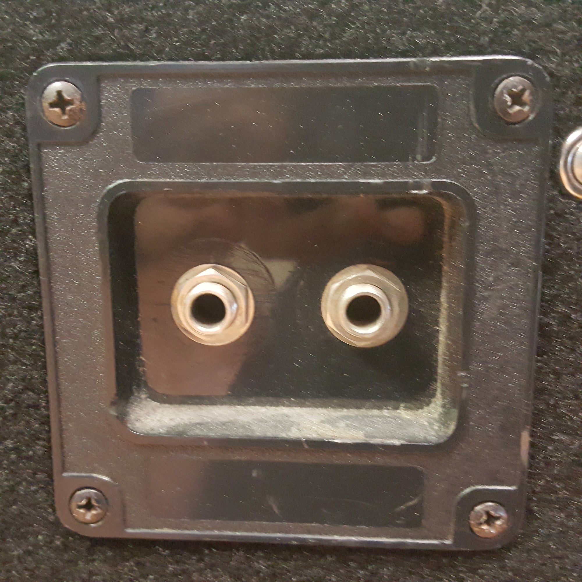 ** Custom Built 1x12 Cabinet w Eminence Delta Pro 12A 8ohm