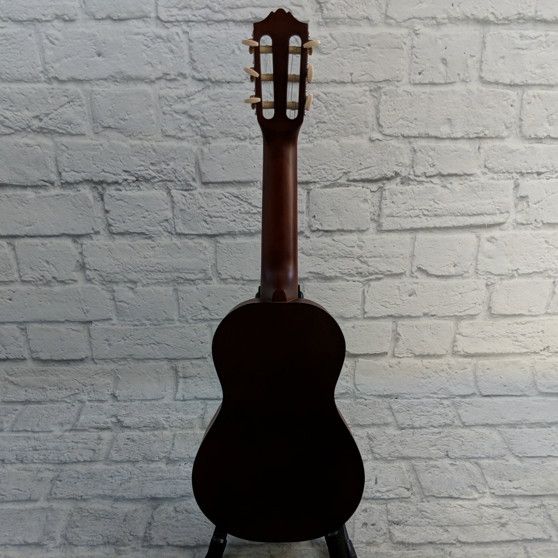 Yamaha GL1 Guitalele with Gig Bag