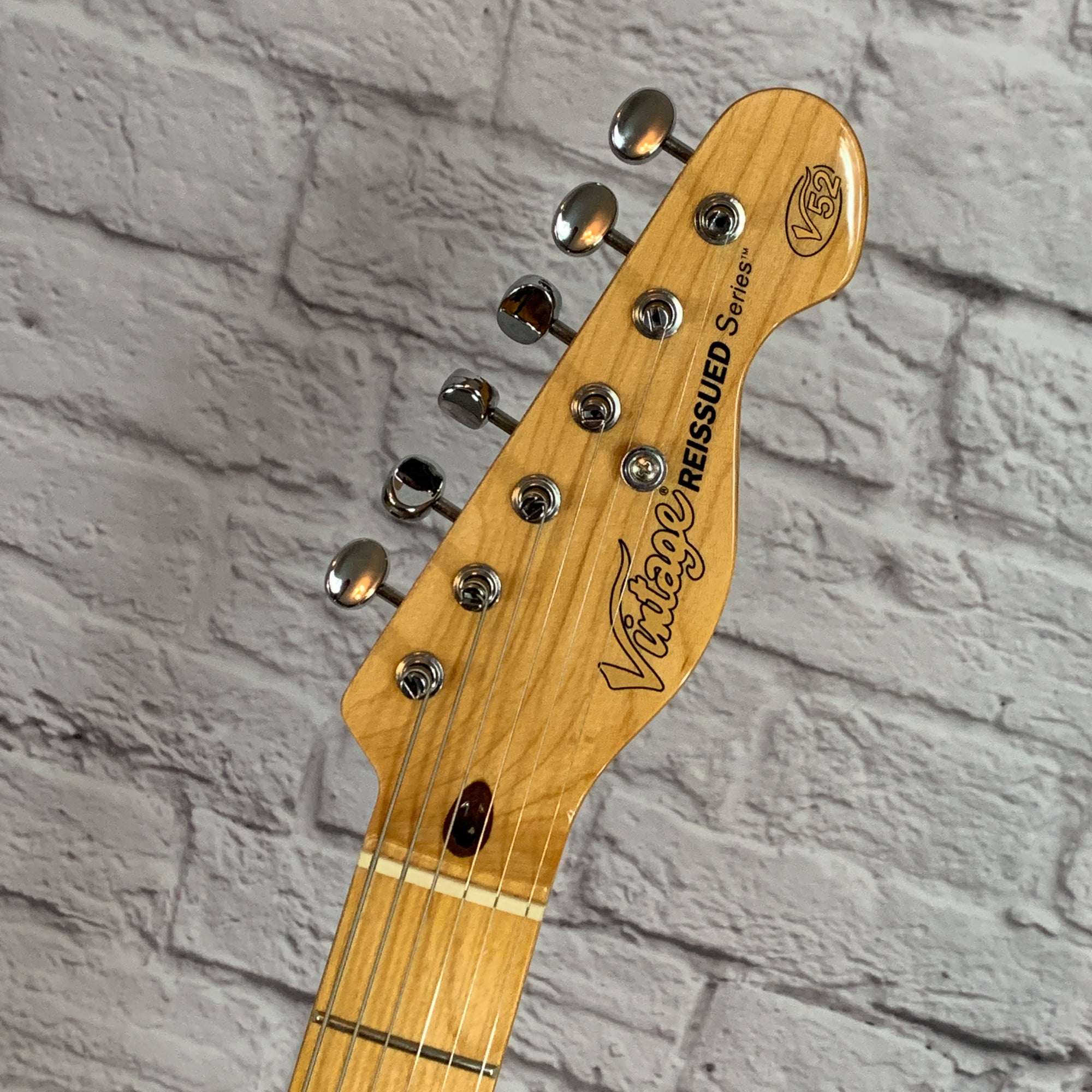 Vintage Reissue V52BS Telecaster Electric Guitar in Butterscotch