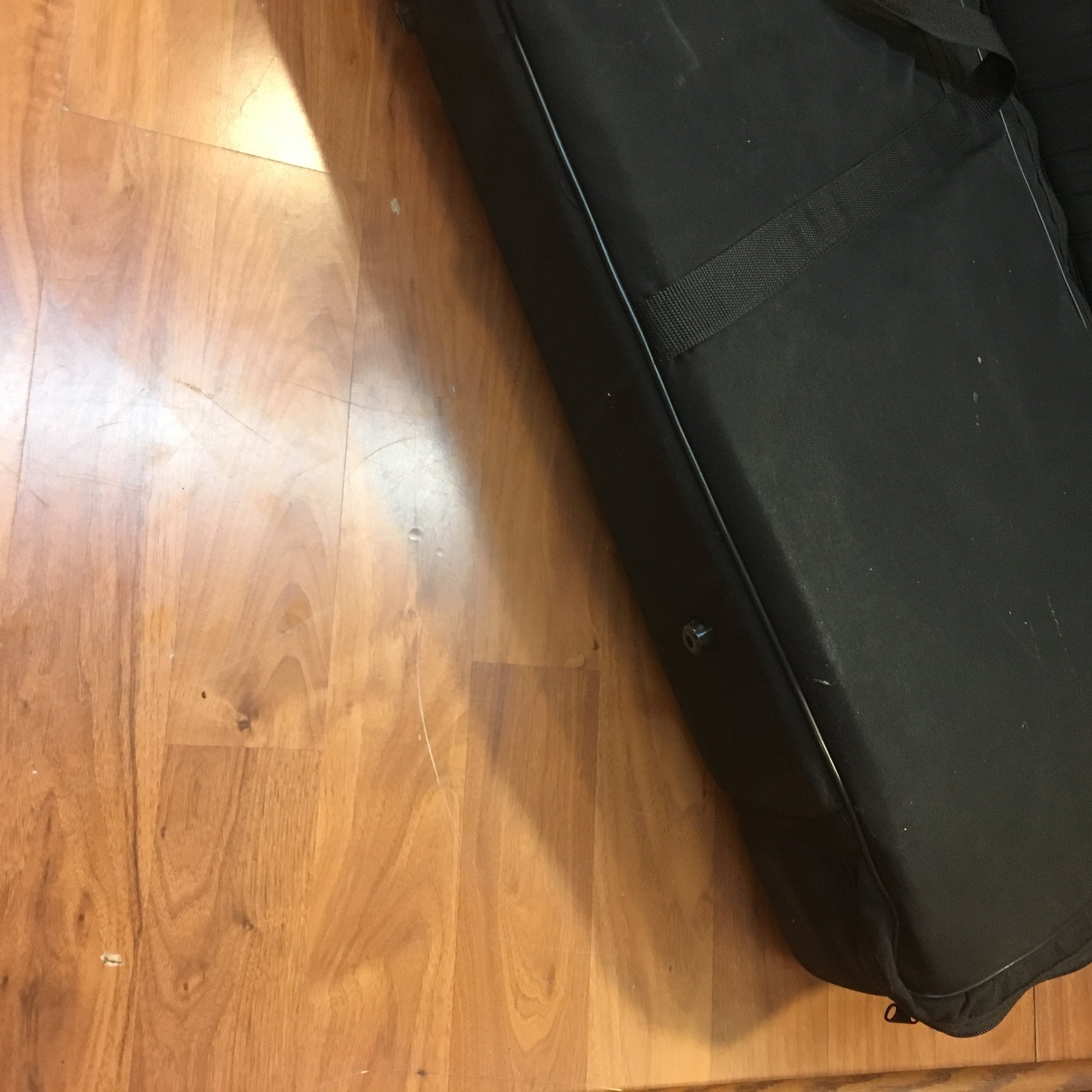 Humes & Berg TX6070 Tuxedo Keyboard Bag