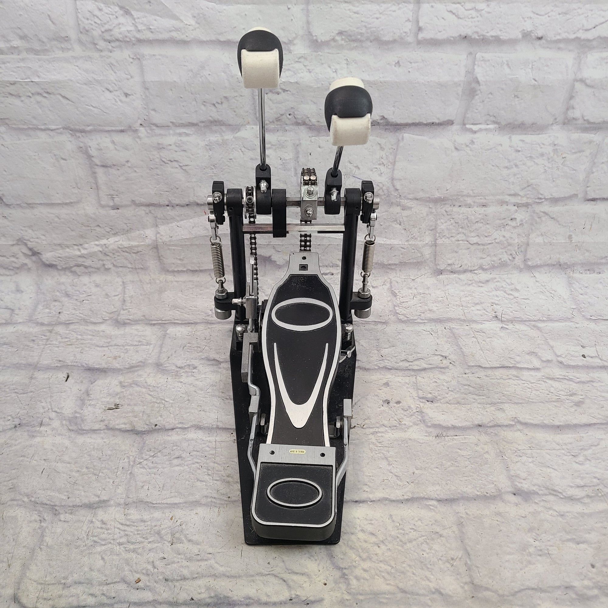 twin pedal Canon Twin Effect Double Kick Pedal