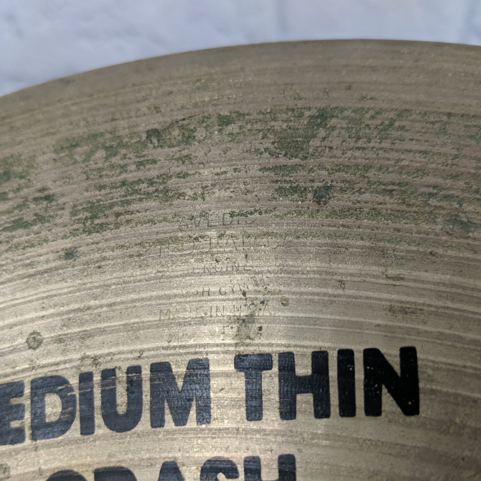 Zildjian Avedis Medium Thin Crash 16"