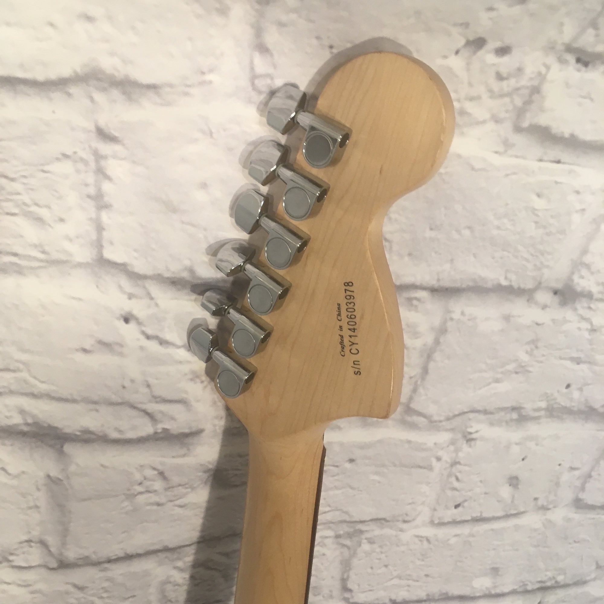 Squier Stratocaster Affinity Series Left-Handed Electric Guitar Sunburst