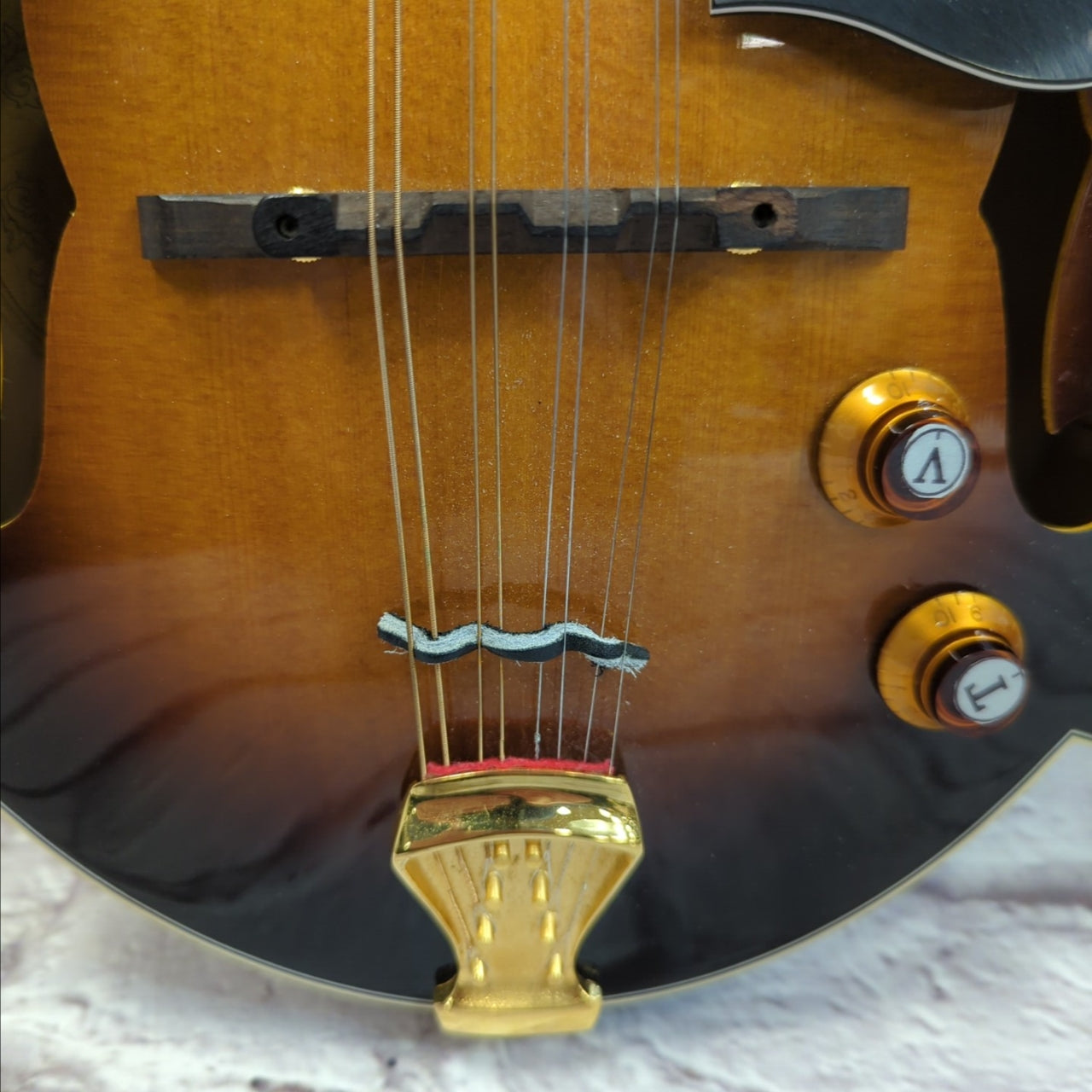 Morgan Monroe MM100E-SB Mandolin