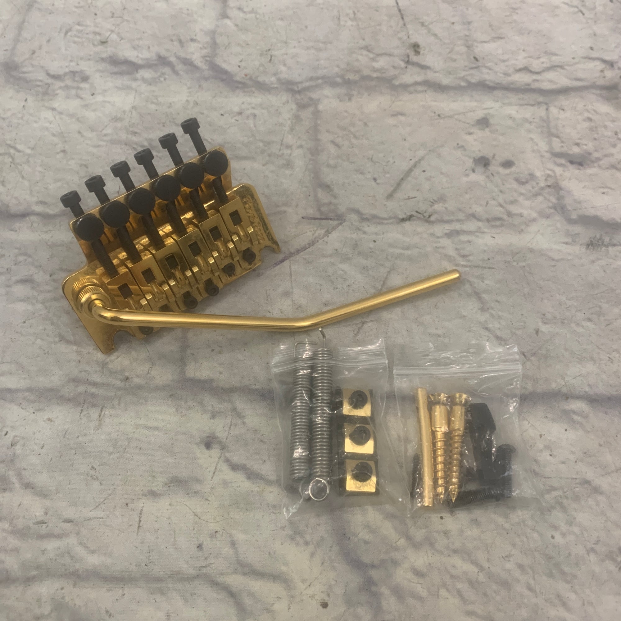Floyd Rose Vintage '85 Floyd Rose Tremolo System Gold