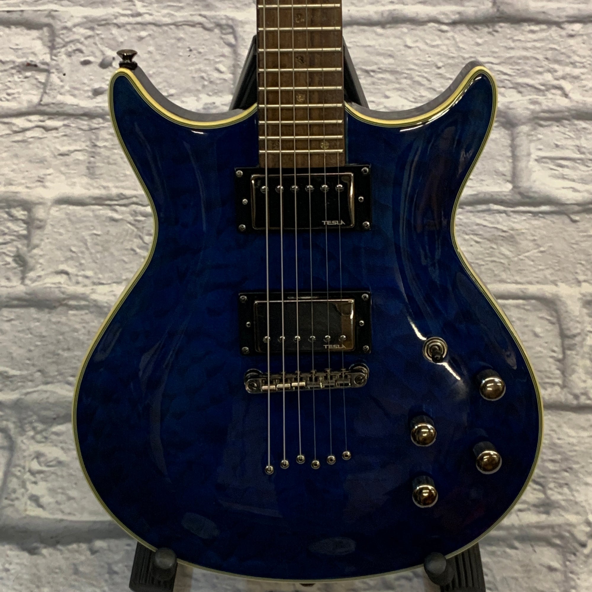 Hohner TB-2 Double Cutaway Electric Guitar Trans Blue