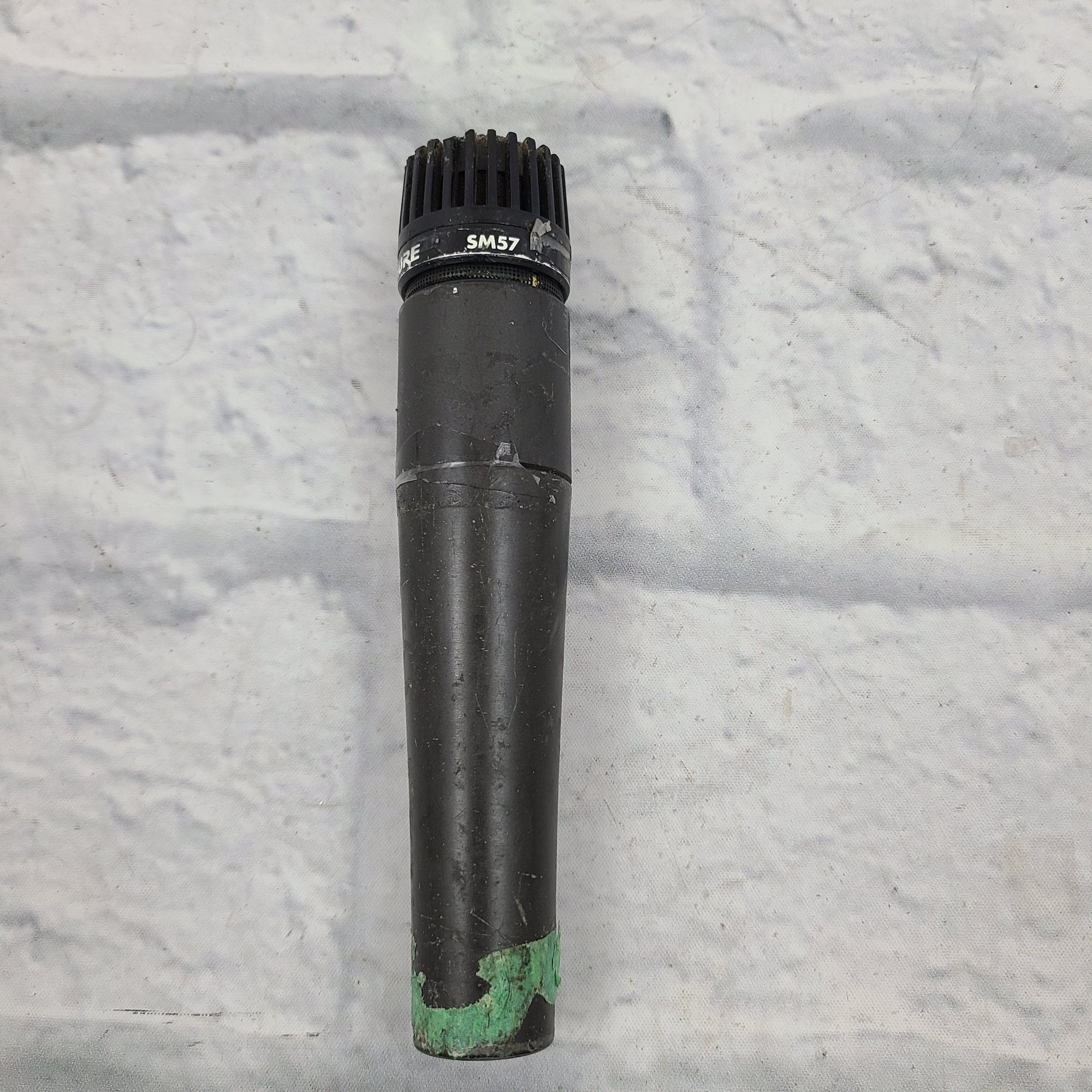 Shure SM57 Dynamic Microphone