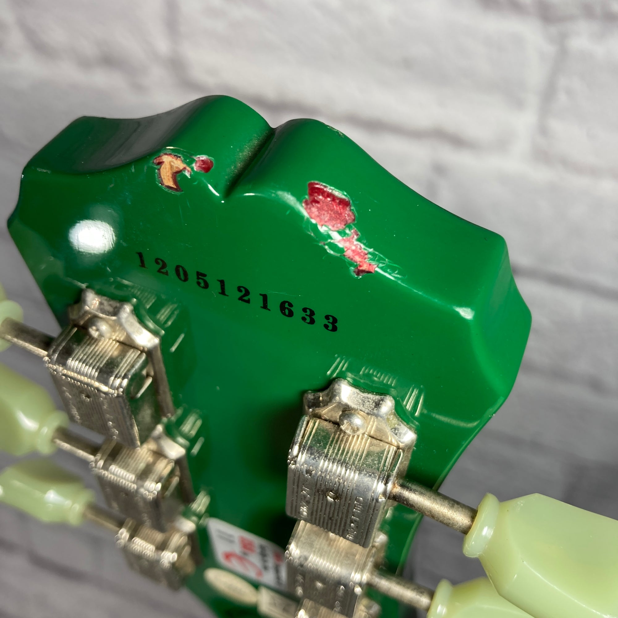 Epiphone 2012 Wilshire Phant-o-matic Electric Guitar