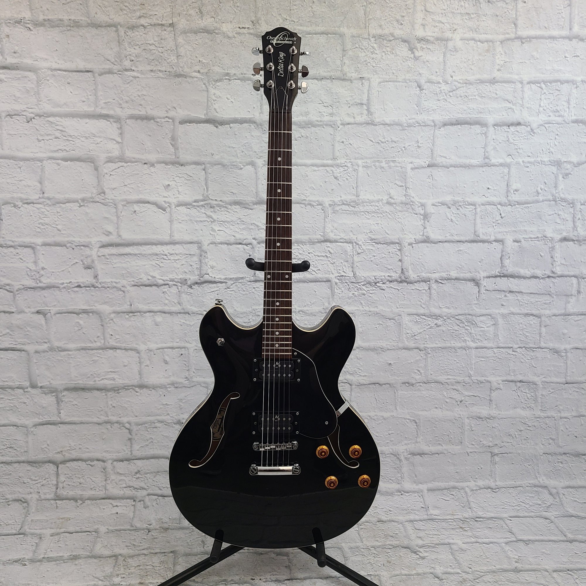 Oscar Schmidt Delta King Hollowbody Electric