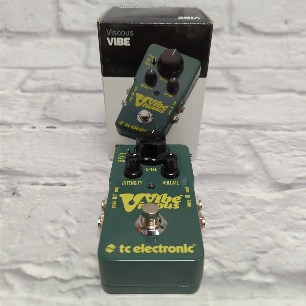 vibe viscous pedal TC Electronic Viscous Vibe Vibrato Pedal
