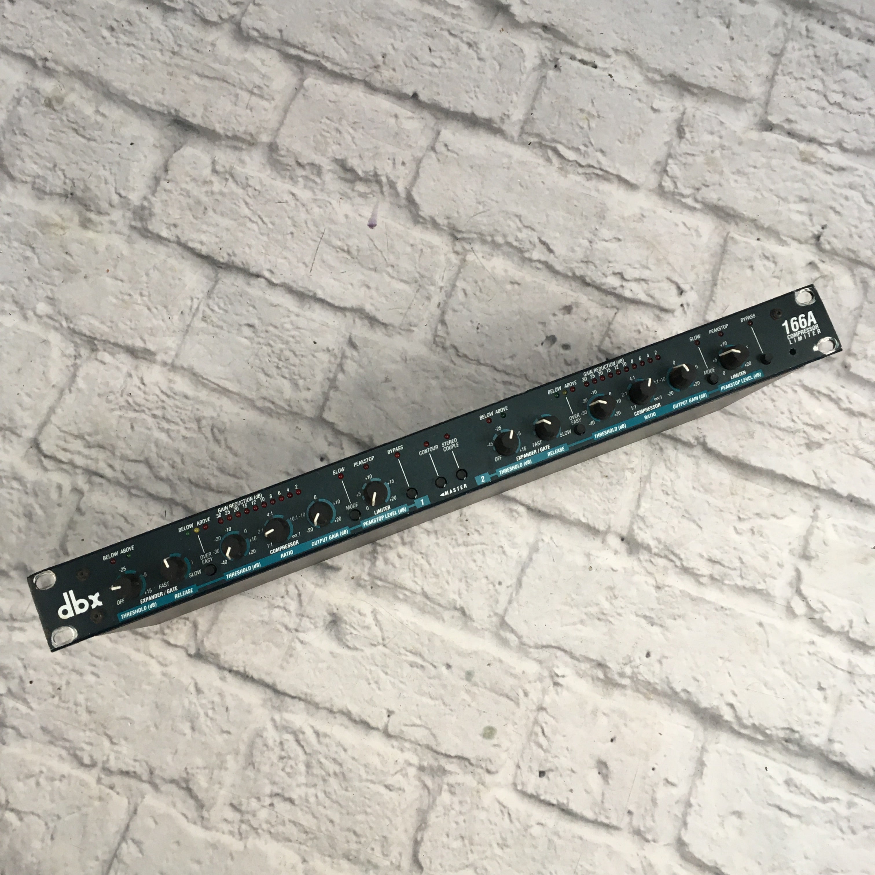 DBX 166A Compressor Limiter - Evolution Music
