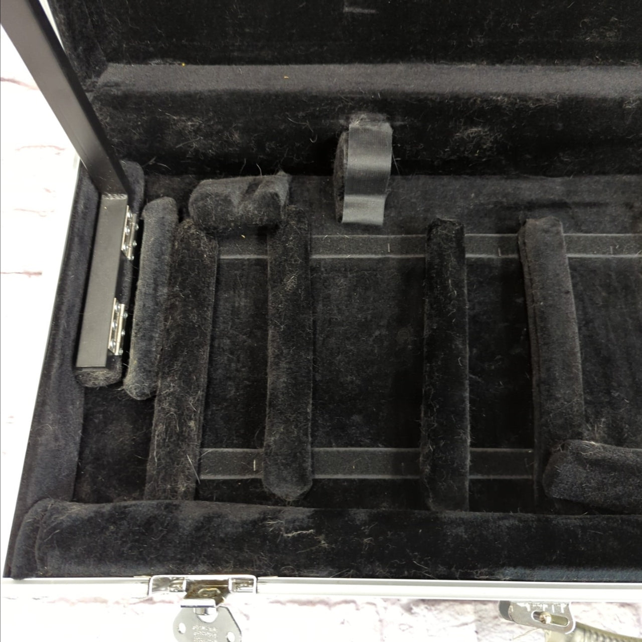 Road Runner 7 Guitar Stand in Case Evolution Music