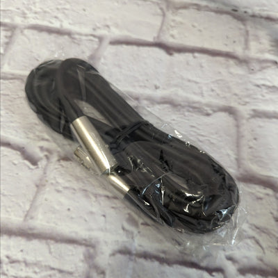 Peavey PV11 Dynamic Microphone, XLR Cable, Boom Microphone Stand Set