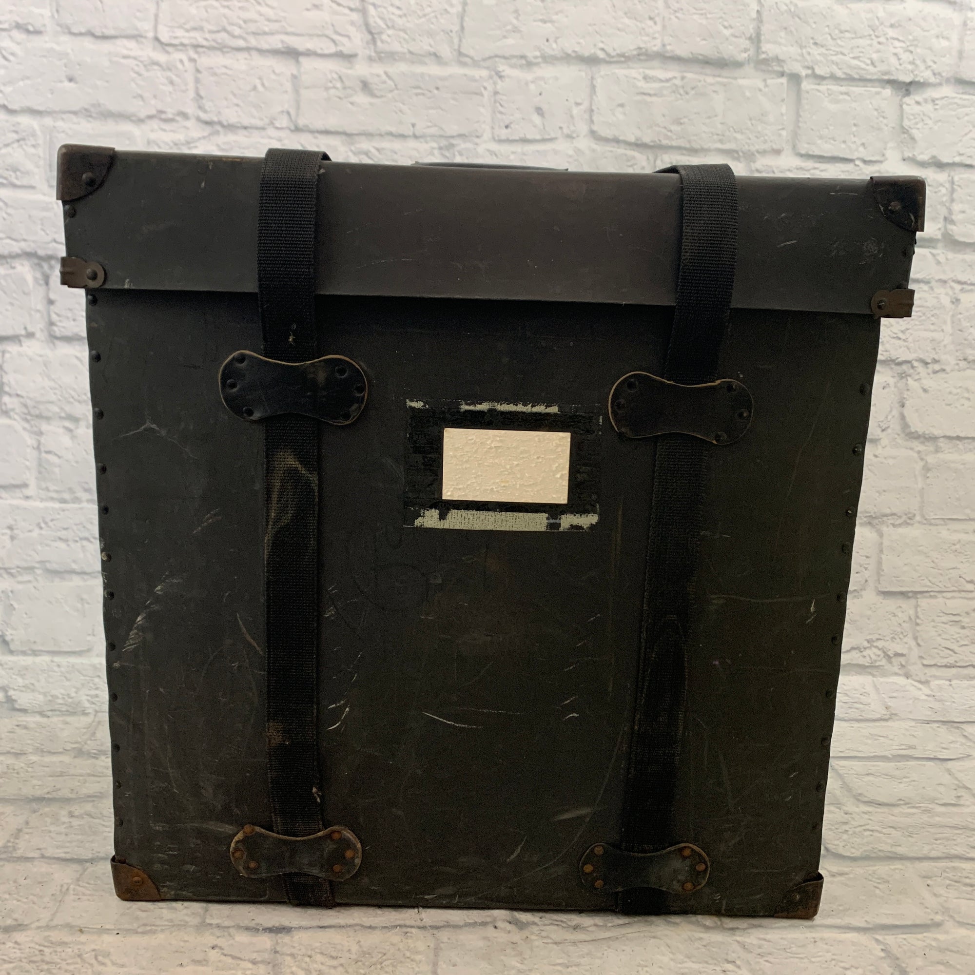 Vintage Humes & Berg Fibre Trap Case
