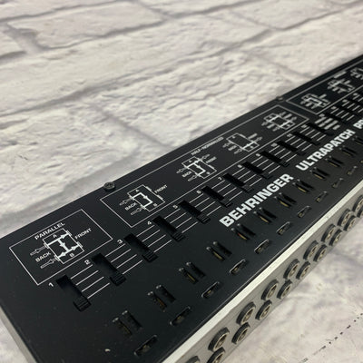 Behringer Ultrapatch Pro PX 2000 Rack Patchbay
