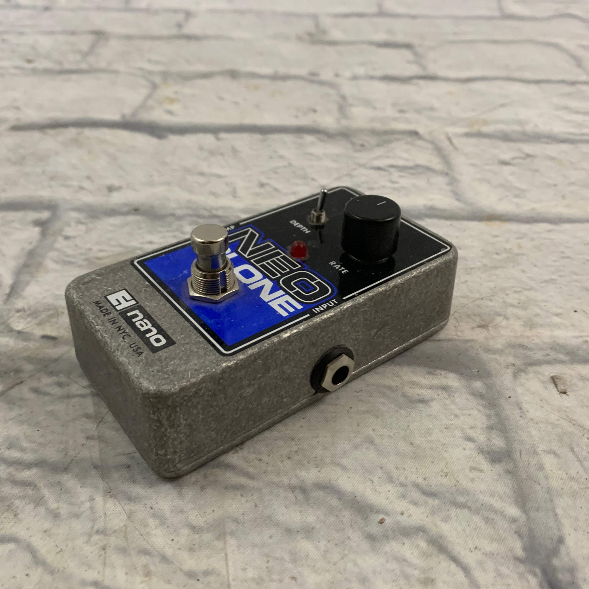 Electro-Harmonix Neo Clone Nano Chorus Pedal