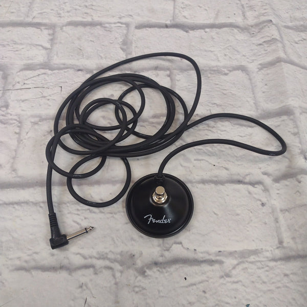 Fender 1 Button Amplifier Foot Switch - Evolution Music