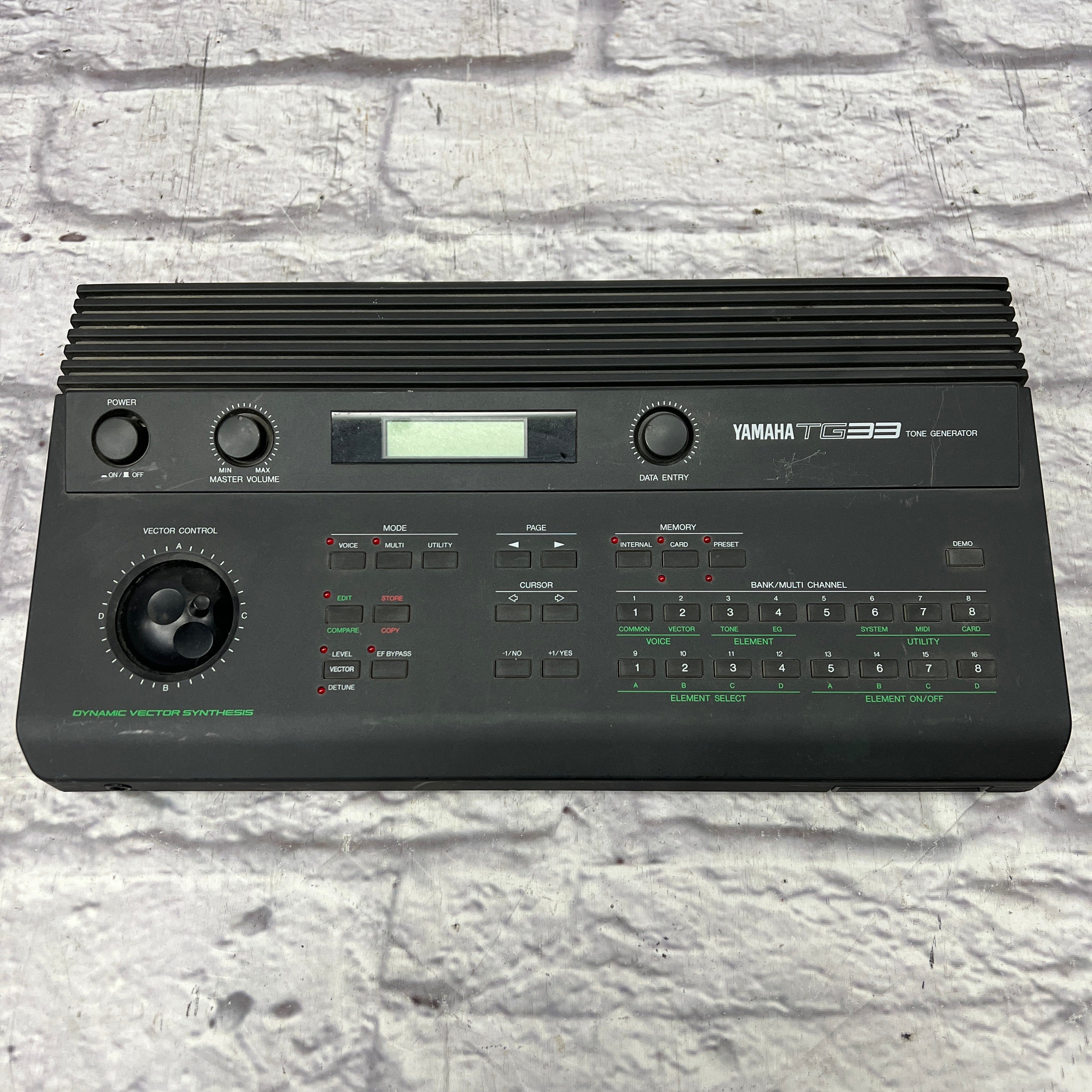 Yamaha TG33 Tone Generator - Evolution Music