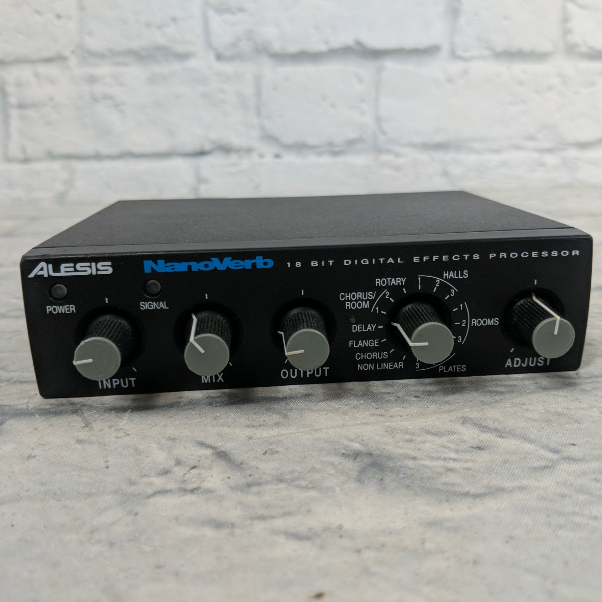 Alesis Nanoverb