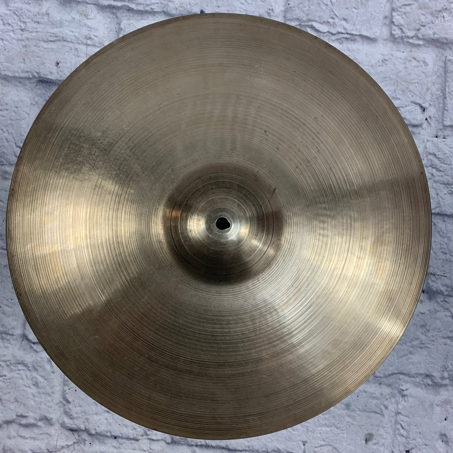 Vintage Zildjian 18 Ride Cymbal *Keyholing*