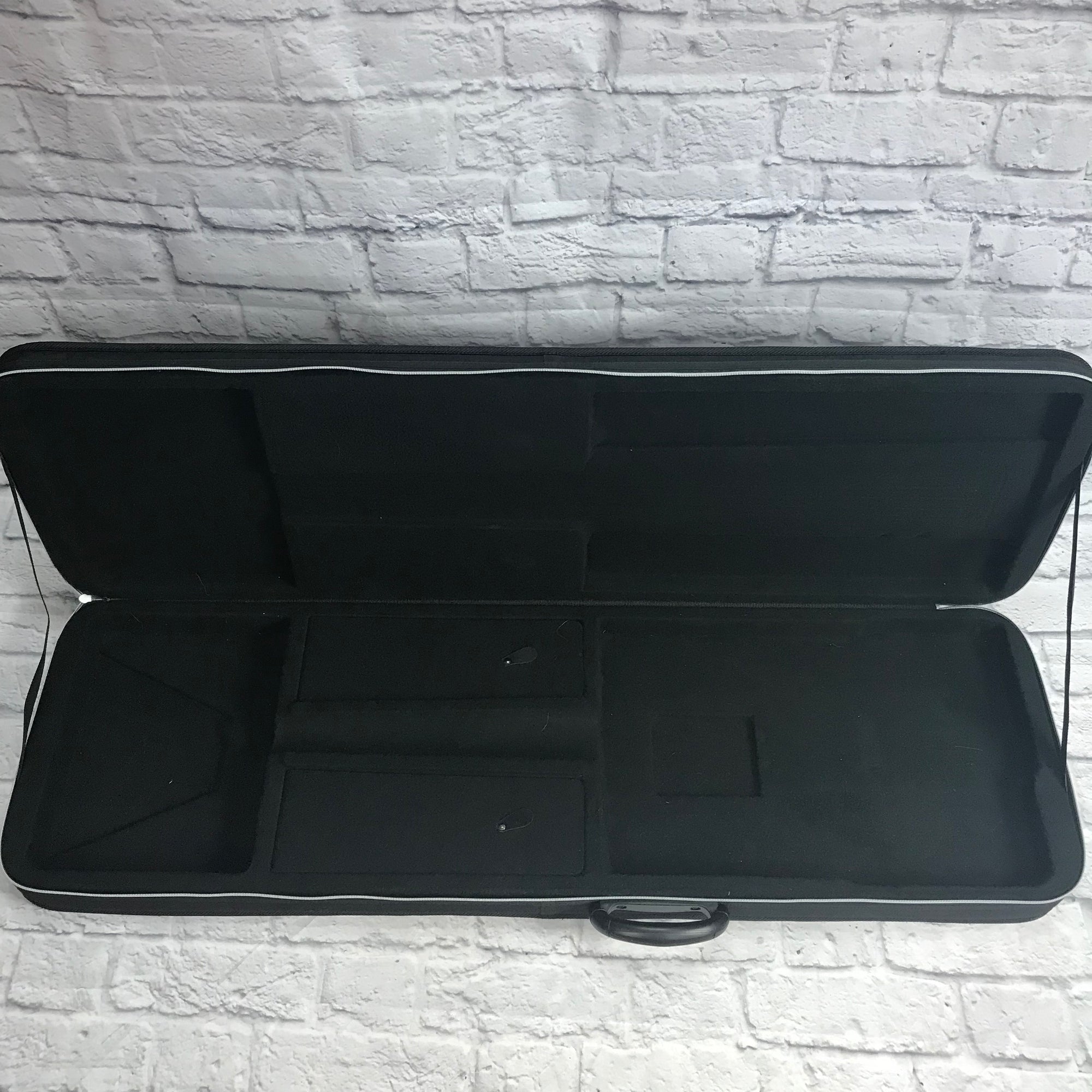 Road Runner Hard Foam Bass Guitar Case