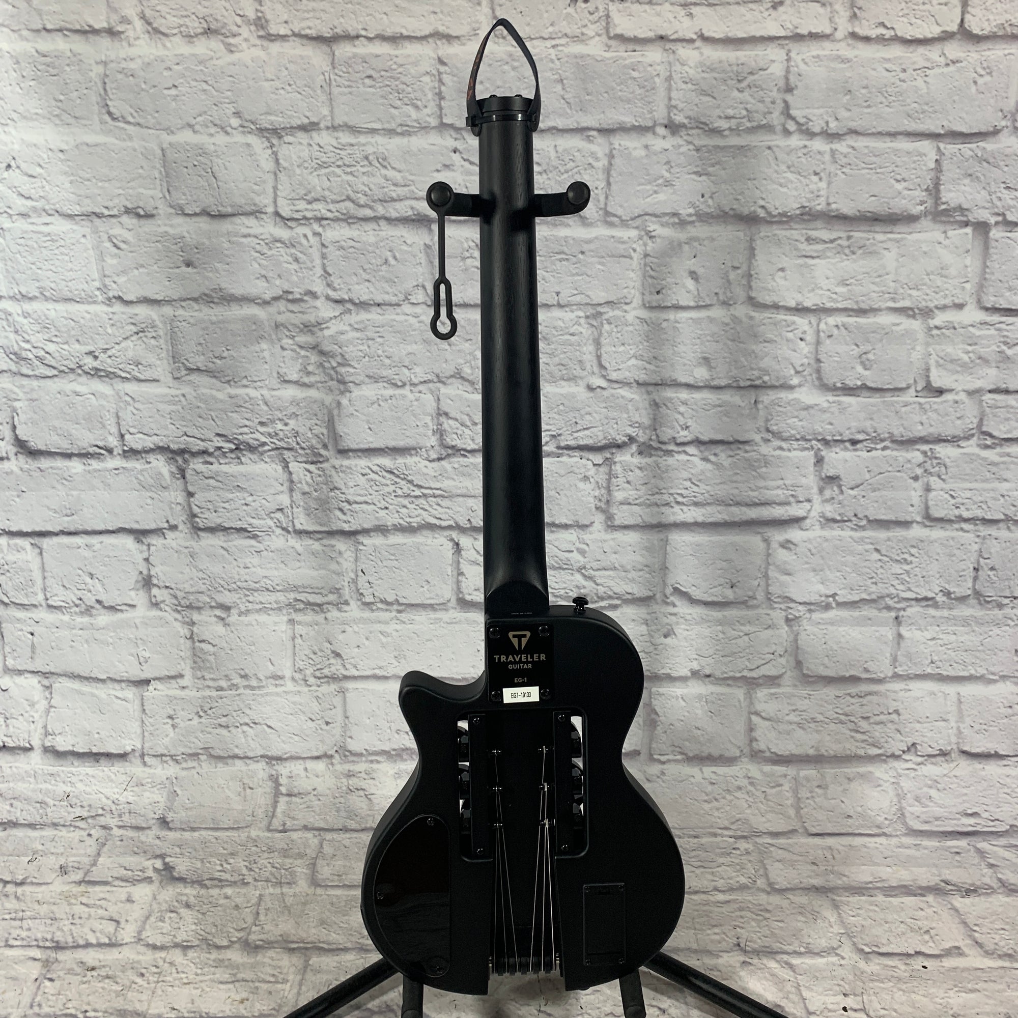 Traveler EG-1 Travel Guitar Black