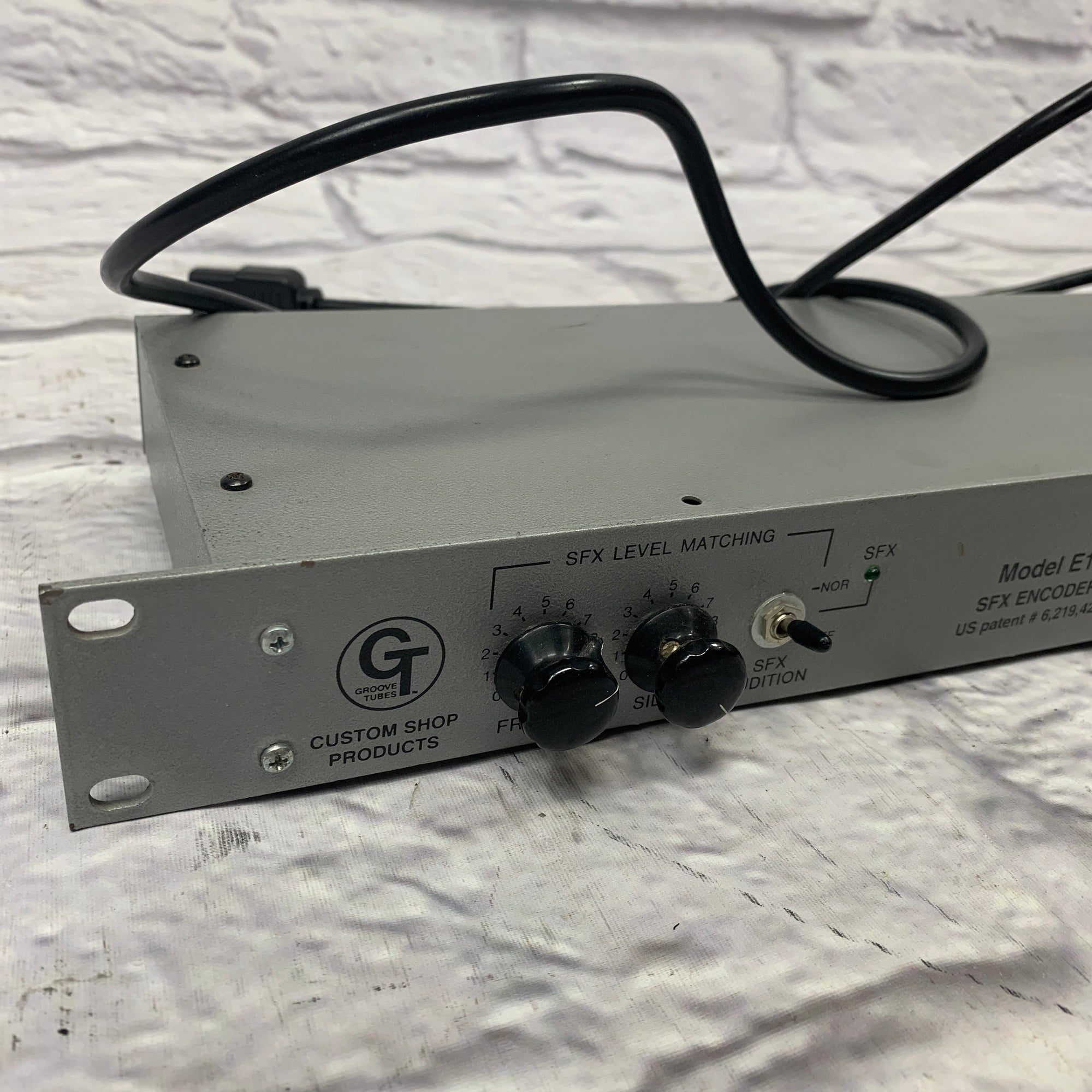 Groove Tubes Model E1 SFX Encoder