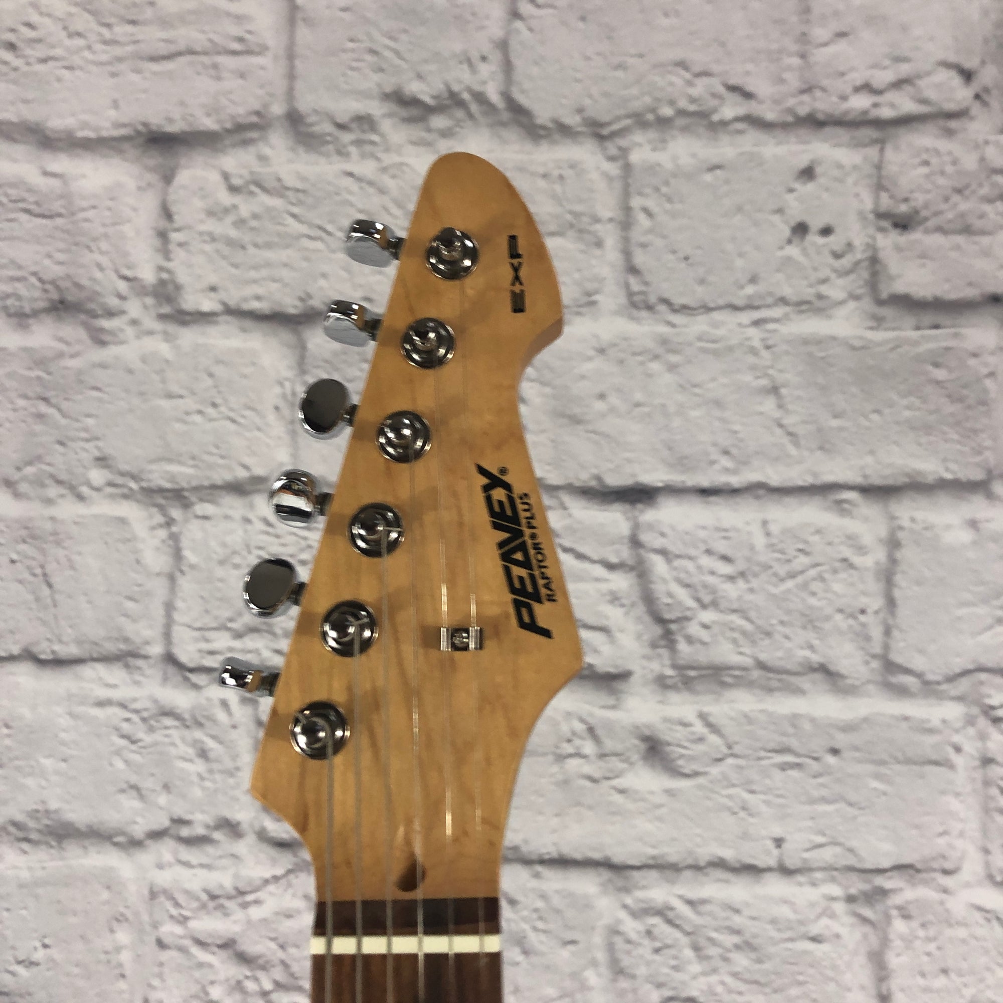 Fender Raptor Plus Exp Peavey Raptor Plus EXP HSS Electric Guitar Blue w/ Rosewood Fretboard ...