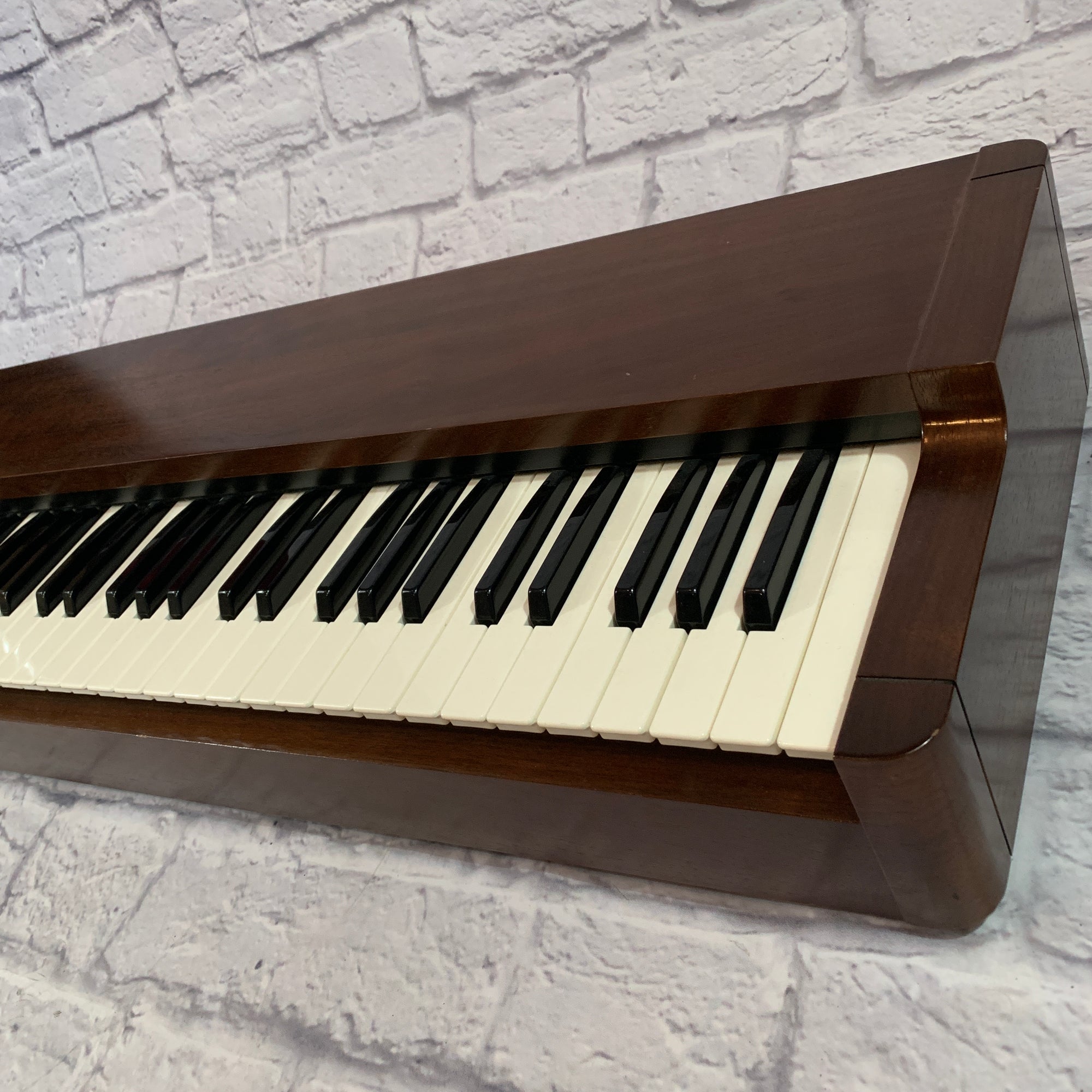 Korg CX-3 Digital Tonewheel Organ w/ Road Case