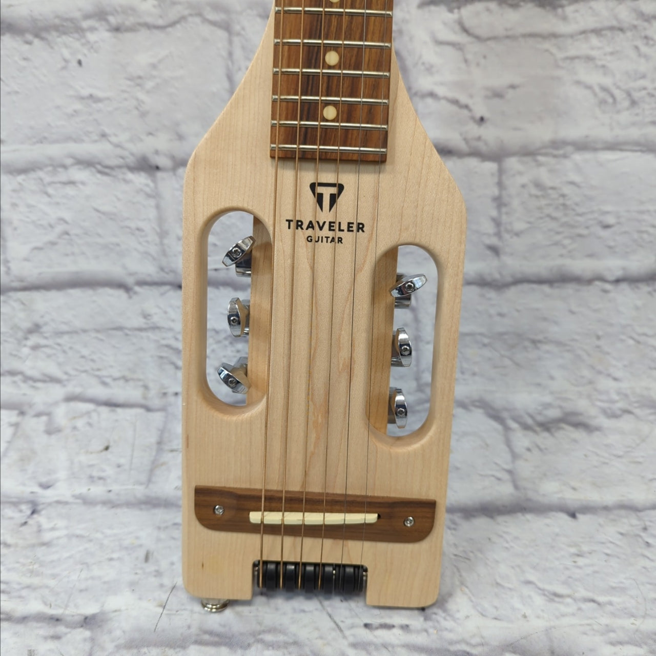 Traveler Ultralight Acoustic Travel Guitar