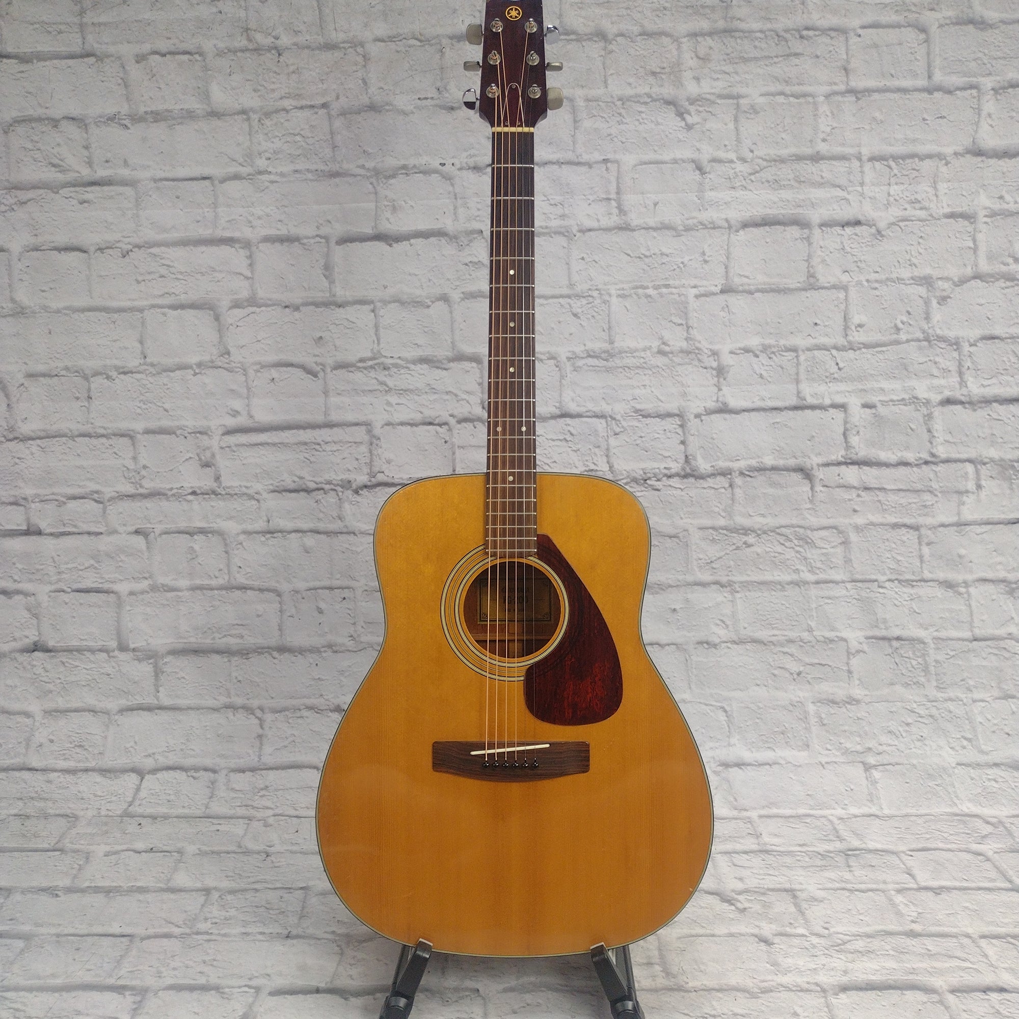 Yamaha Vintage 1970s FG200 Acoustic Guitar