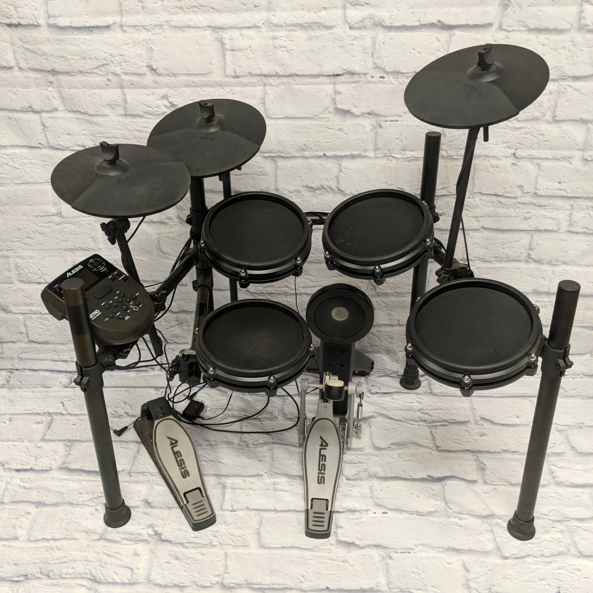 Alesis Nitro Mesh kit Electric Drum Kit