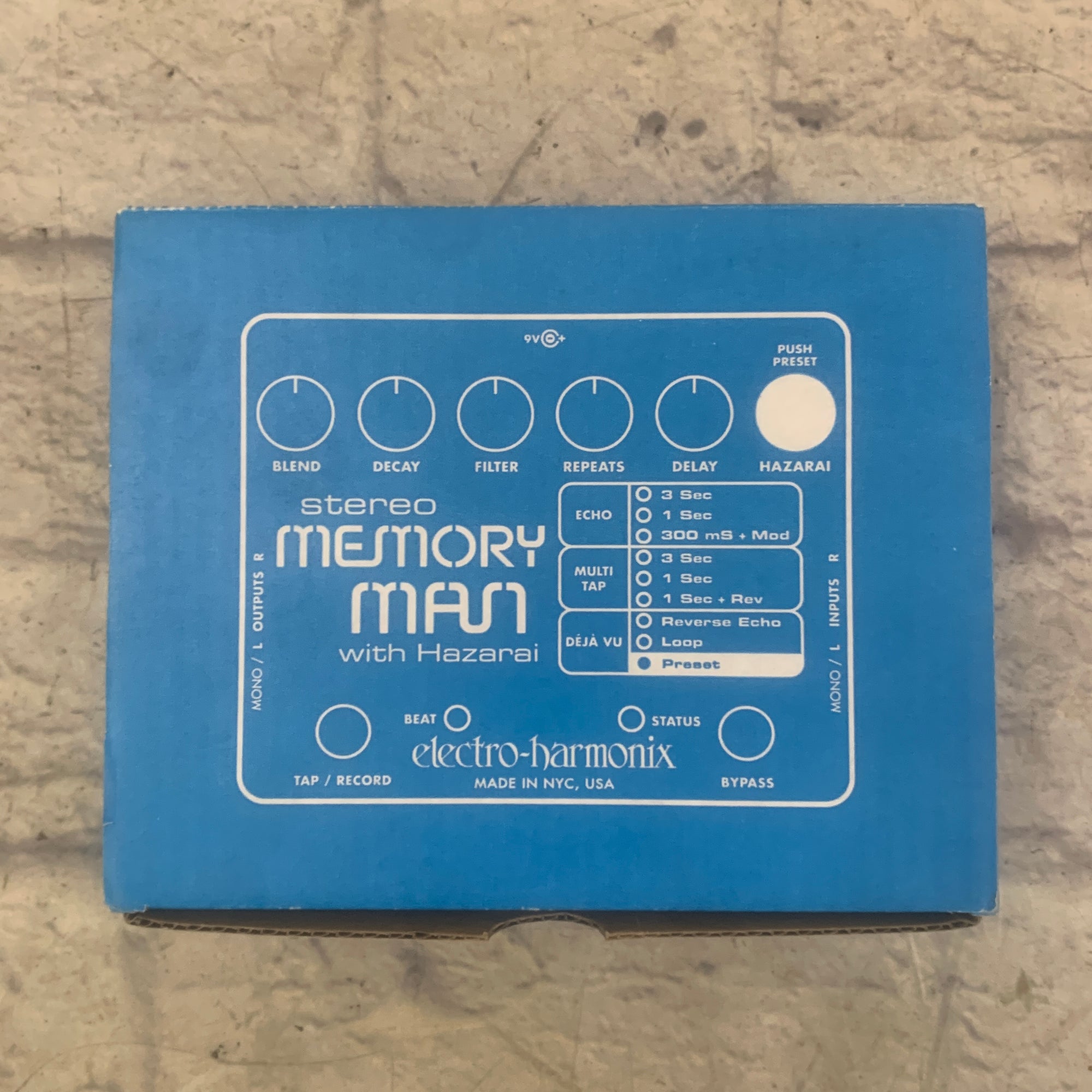 Electro-Harmonix Memory Man With Hazarai / Looper Delay Pedal