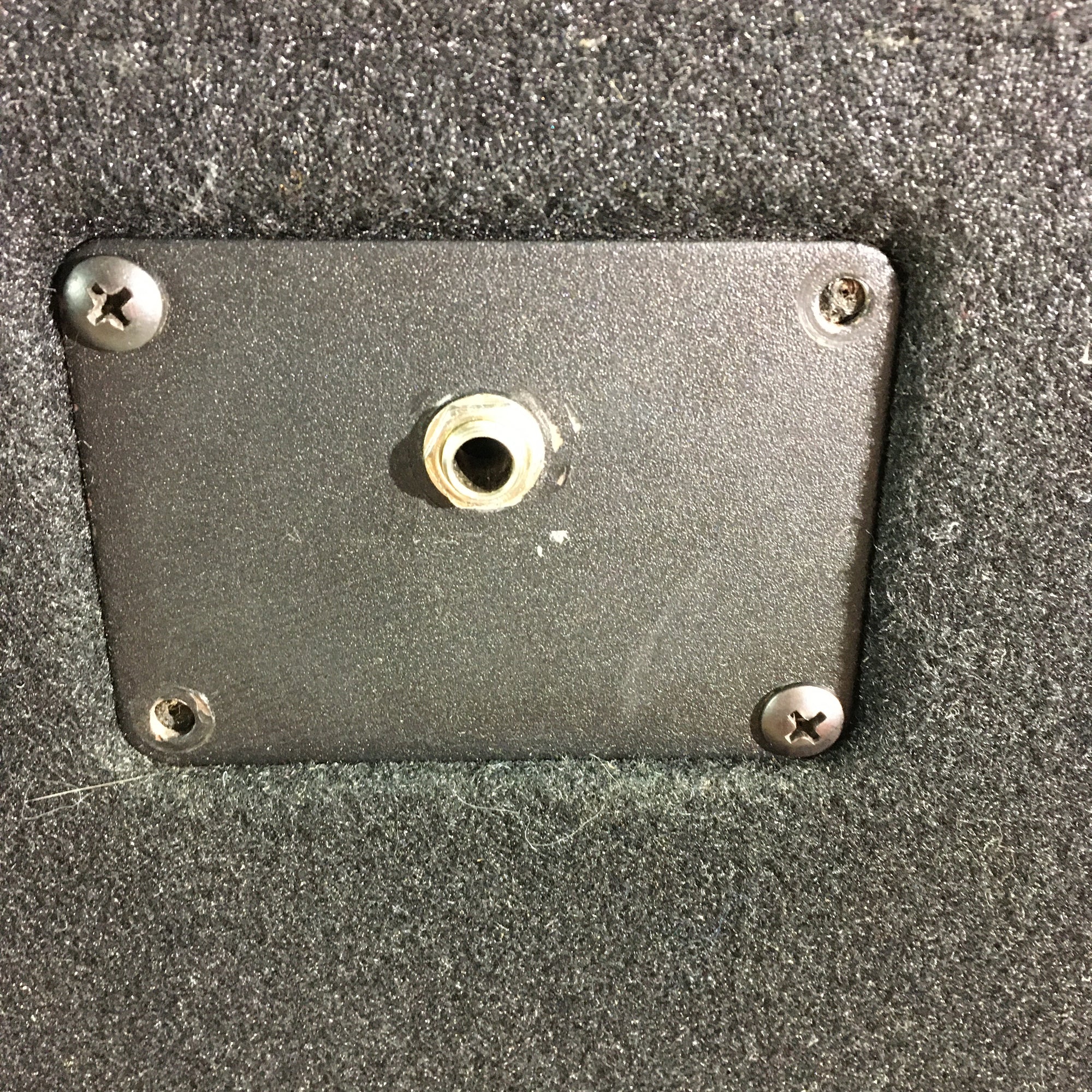 GK 1x15 Celestion BL15-400 Bass Cabinet