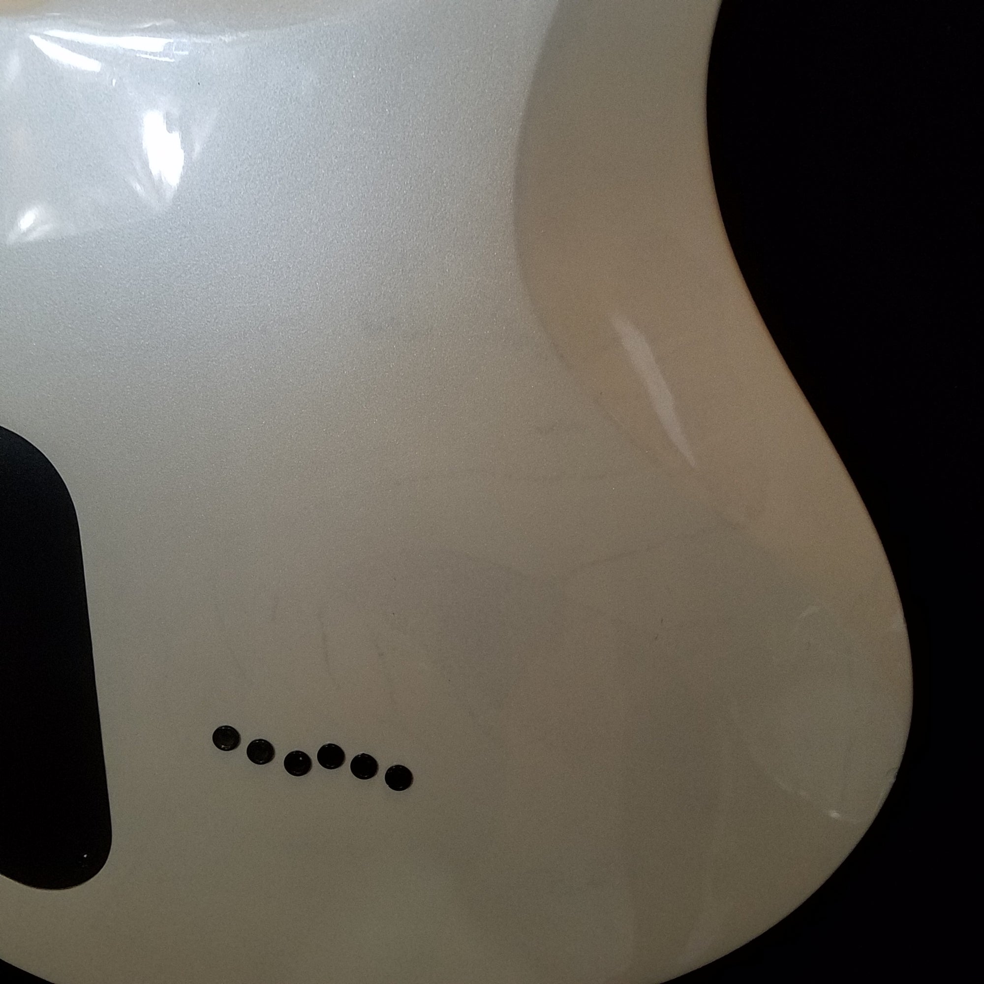 Washburn XM-DLX 24 Fret Set Neck Pearl White Electric Guitar
