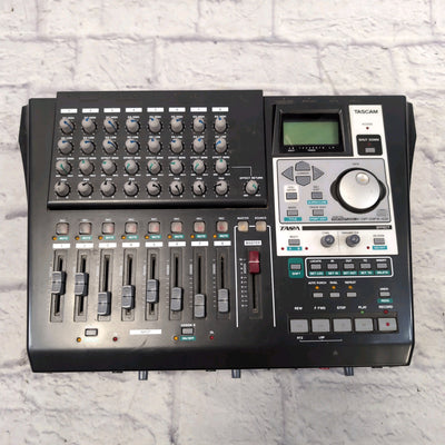 Tascam DP-01FX/CD Recorder with CD Burner Digital Recorder