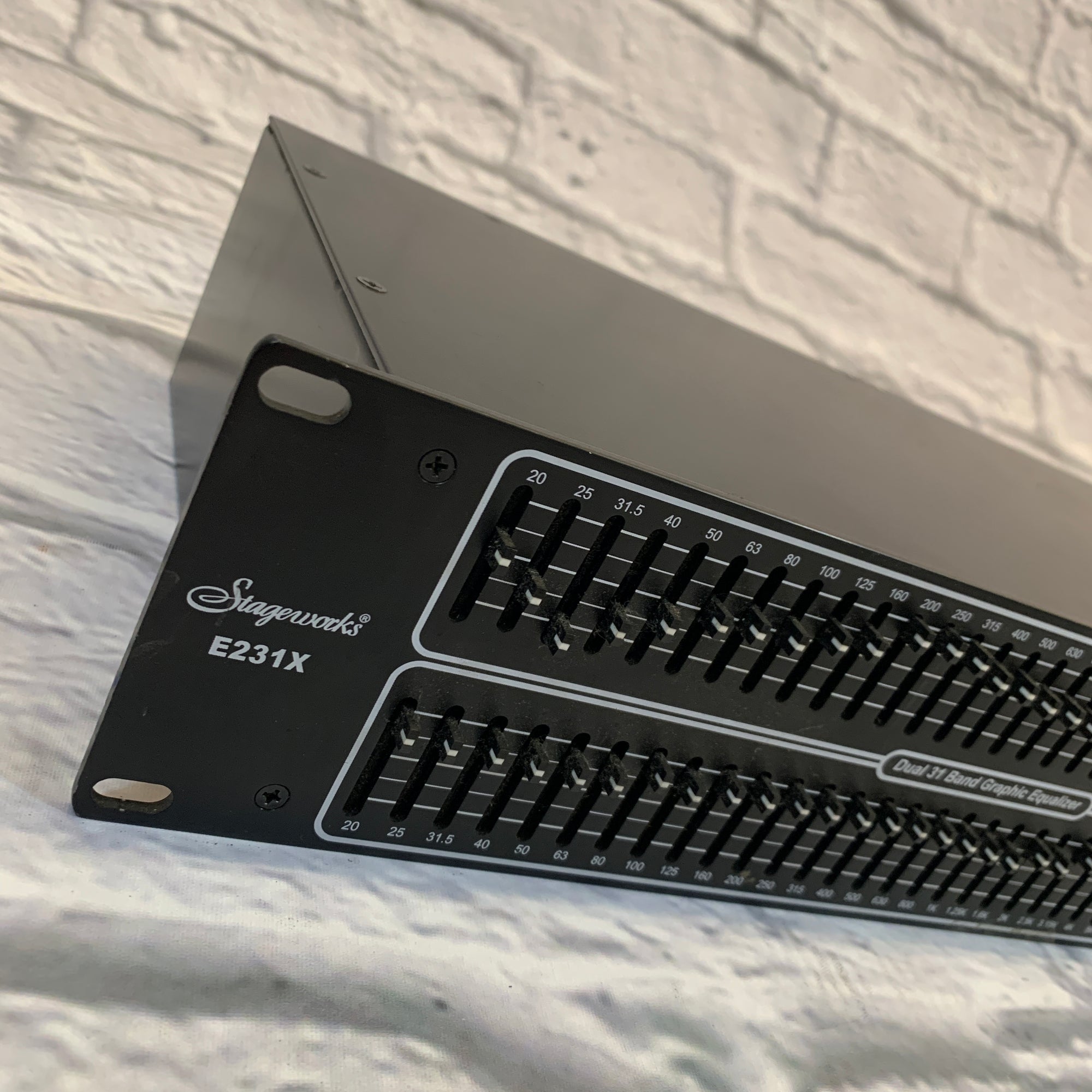 Stageworks E231X Dual 31 Band Graphic Equalizer Evolution Music