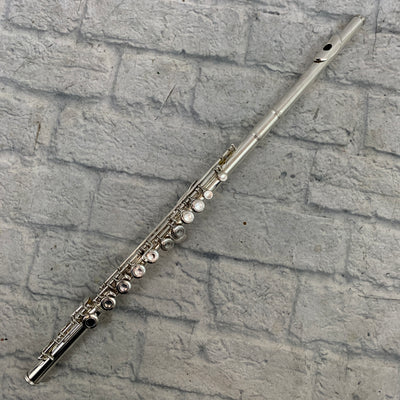 Armstrong Model 104 Closed-Hole Flute w/ Case