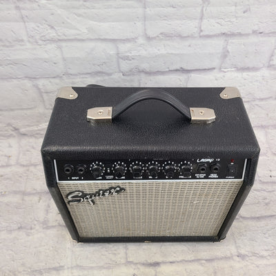 Squier Cha,mp 15 Electric Guitar Guitar Combo Amp