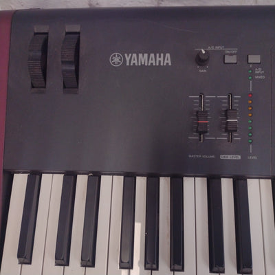 Yamaha MOXF8 88 Key Workstation