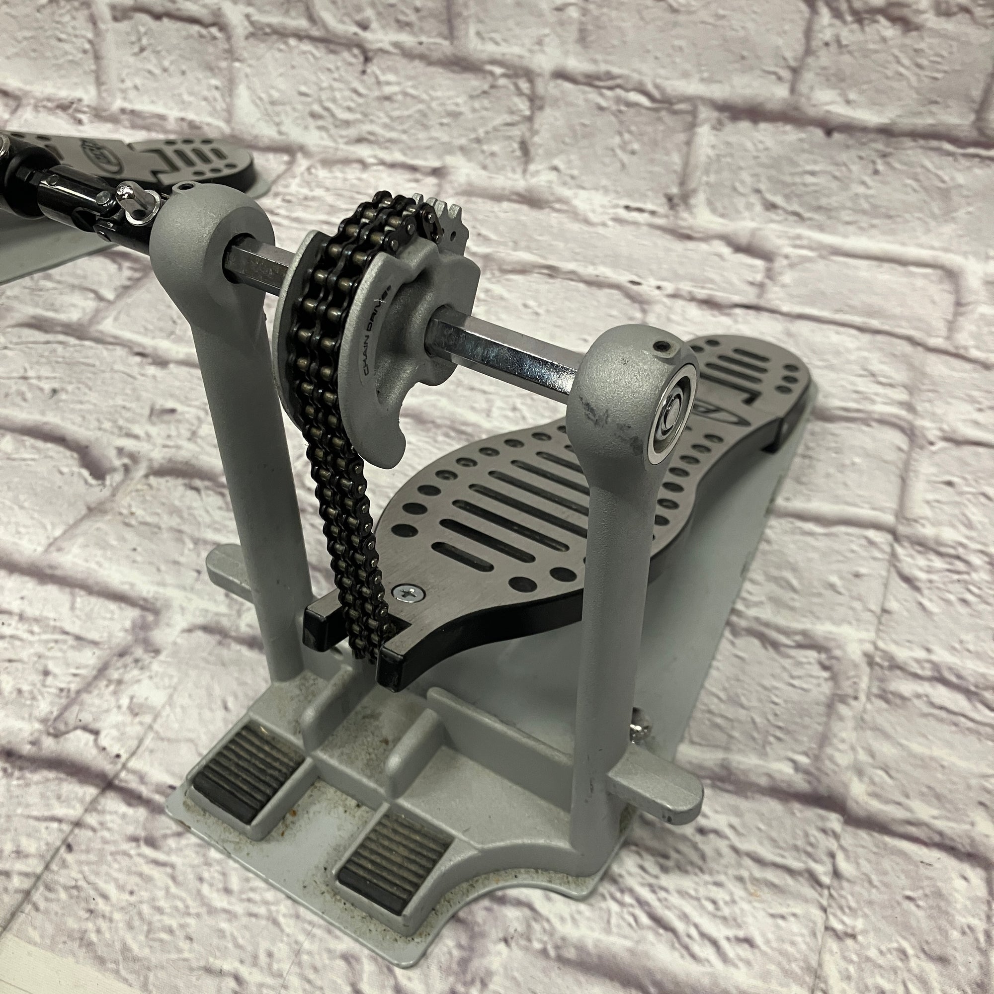 PDP Pacific Drums & Percussion PDDP502 Double Kick Pedal with Dual Chain Drive