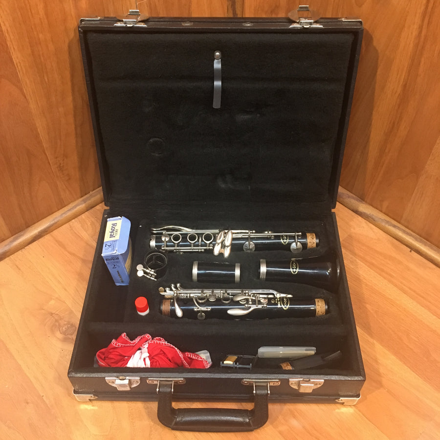 Vito Reso-Tone Clarinet 3 w/ hardshell case
