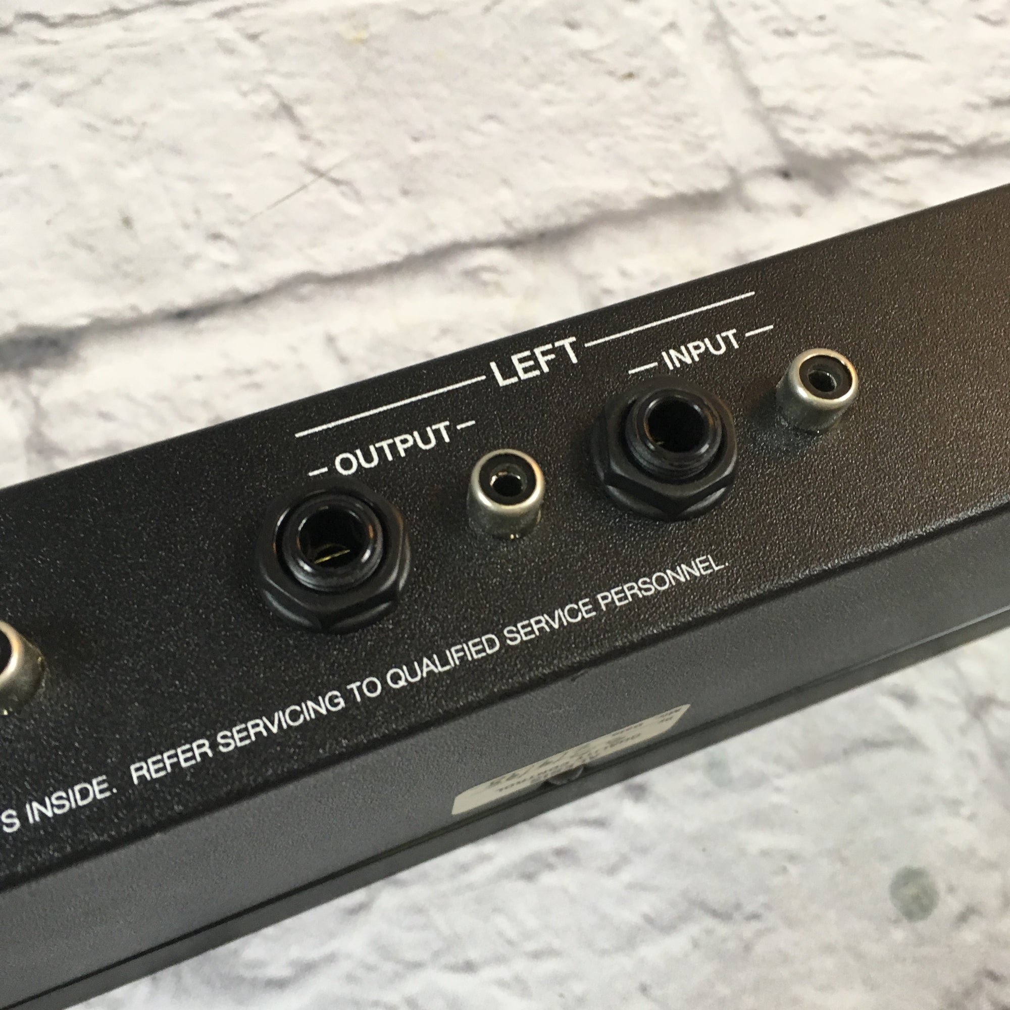 Alesis M-EQ-230 Equalizer