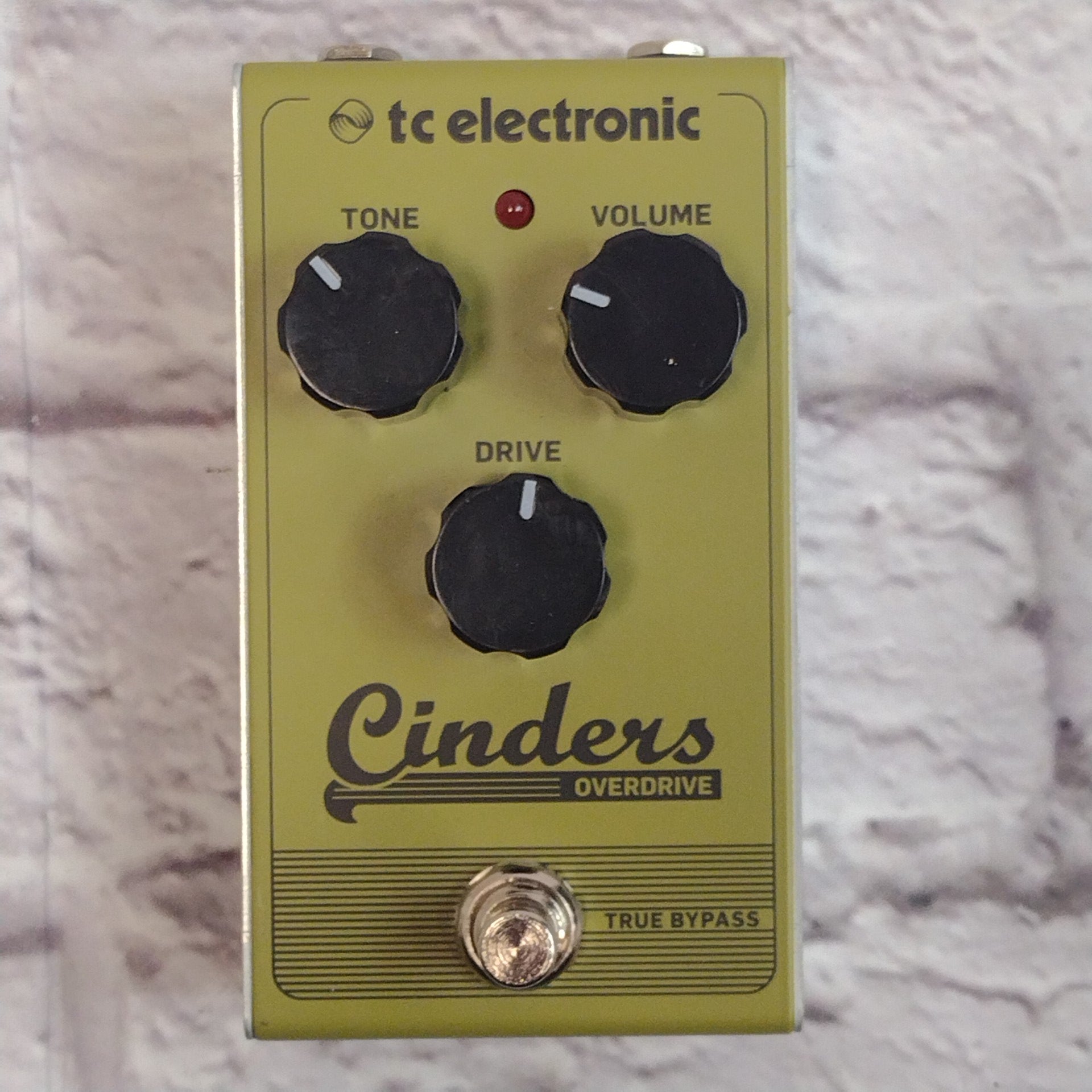TC Electronic Cinders Overdrive Overdrive pedal