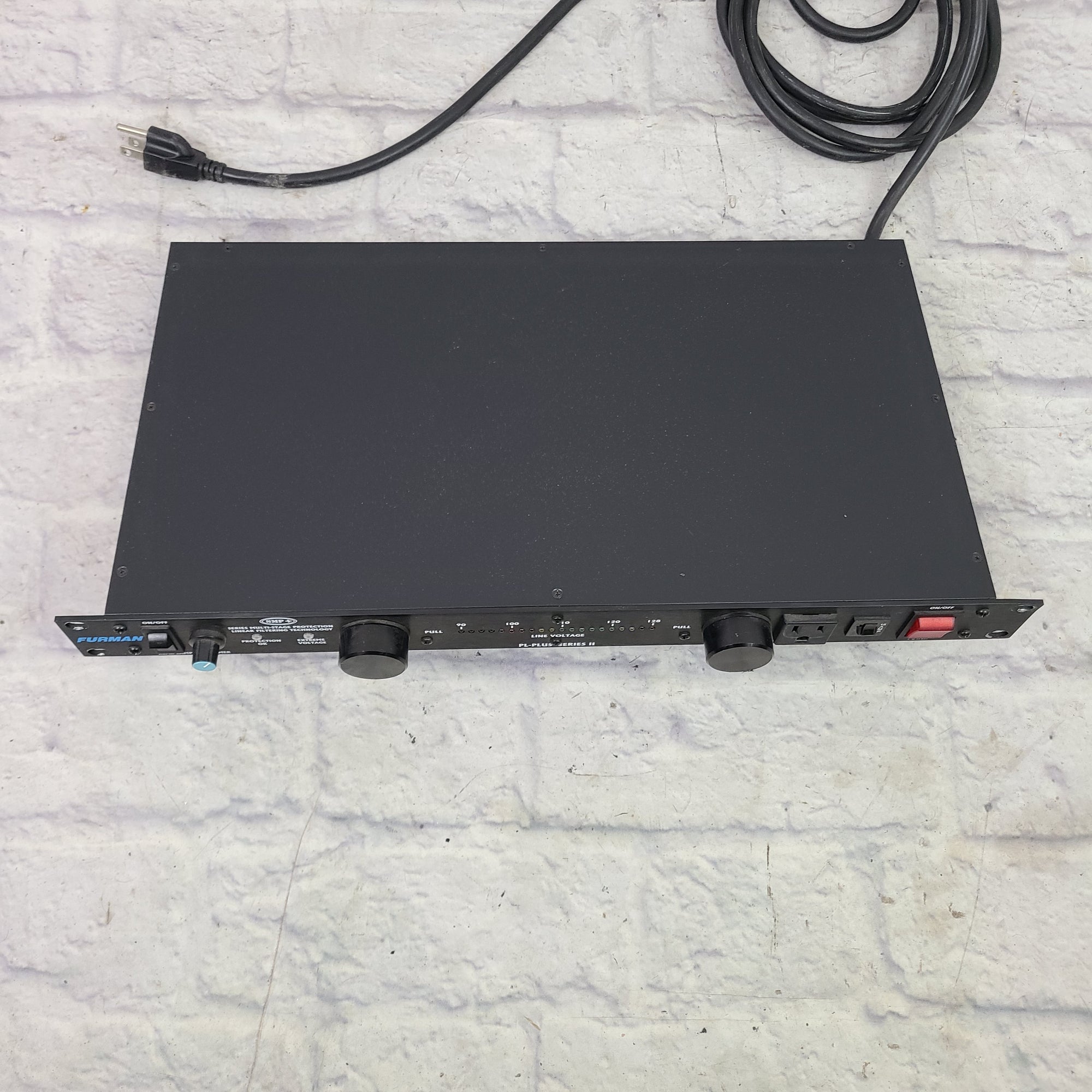 Furman PL Plus Series II Power Conditioner