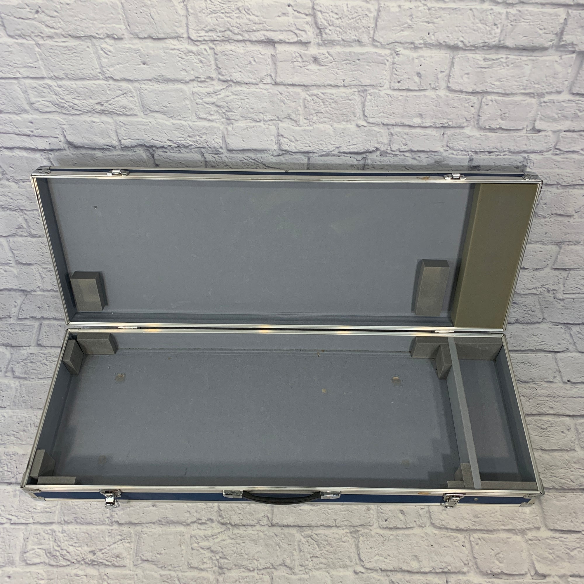 Roland JP-8000 Analog Modeling  Synthesizer